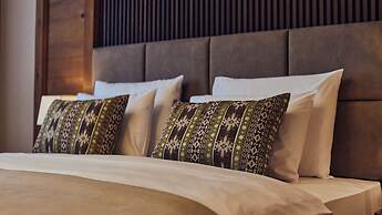 Grey Hotel