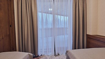 Grey Hotel