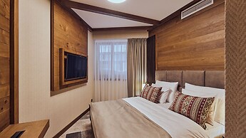 Grey Hotel