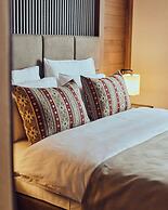 Grey Hotel