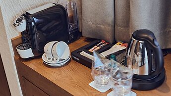 Grey Hotel