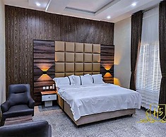 H5 Hotel and Apartments