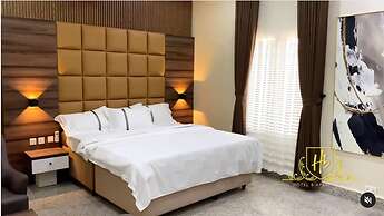 H5 Hotel and Apartments