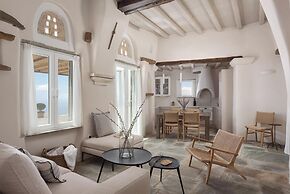 Morfes Luxury Apartments