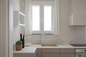 Morfes Luxury Apartments