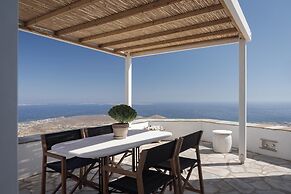 Morfes Luxury Apartments