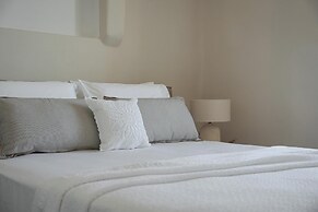 Morfes Luxury Apartments