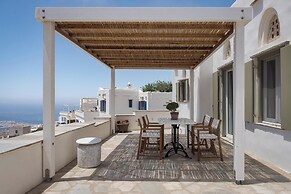 Morfes Luxury Apartments