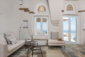 Morfes Luxury Apartments