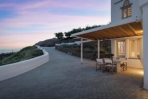 Morfes Luxury Apartments