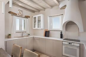 Morfes Luxury Apartments