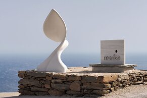 Morfes Luxury Apartments