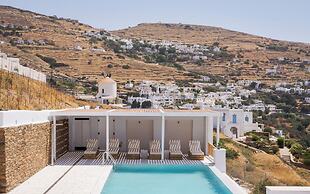Morfes Luxury Apartments