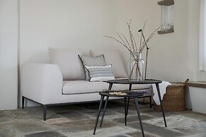 Morfes Luxury Apartments