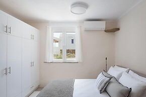 Morfes Luxury Apartments