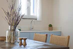 Morfes Luxury Apartments