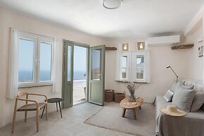 Morfes Luxury Apartments