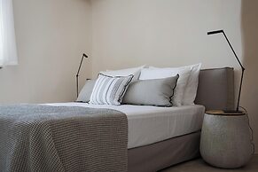 Morfes Luxury Apartments