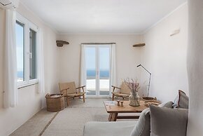 Morfes Luxury Apartments