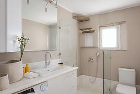 Morfes Luxury Apartments