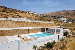 Morfes Luxury Apartments