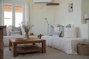 Morfes Luxury Apartments