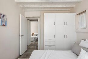 Morfes Luxury Apartments