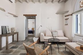 Morfes Luxury Apartments