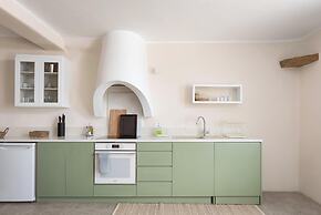 Morfes Luxury Apartments