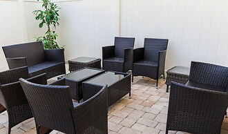 Amazing 4 Bedroom House Near Disney