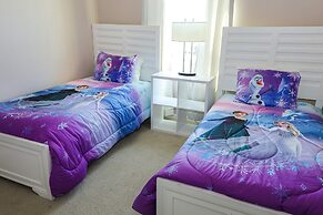 Amazing 4 Bedroom House Near Disney
