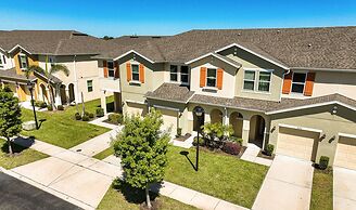 Amazing 4 Bedroom House Near Disney