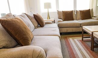 Amazing 4 Bedroom House Near Disney