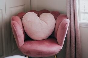 Family House With Amazing Themed Rooms