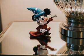 Family House With Amazing Themed Rooms