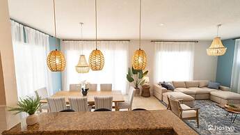 Discover Luxury Beach in Reunion