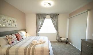 Luxurious Townhouse With Themed Rooms Near Disney