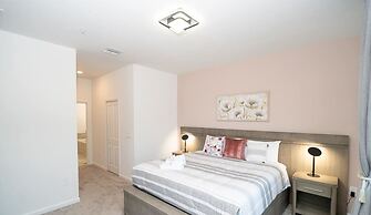 Luxurious Townhouse With Themed Rooms Near Disney