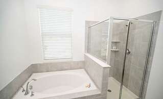 Luxurious Townhouse With Themed Rooms Near Disney