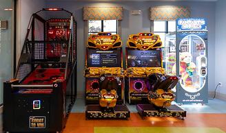 Luxurious Townhouse With Themed Rooms Near Disney