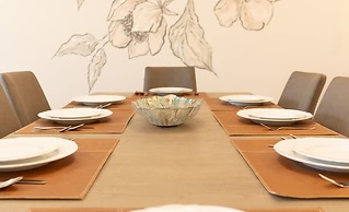 Luxurious Townhouse With Themed Rooms Near Disney