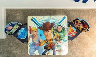 Luxurious Townhouse With Themed Rooms Near Disney