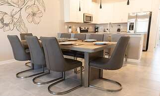 Luxurious Townhouse With Themed Rooms Near Disney