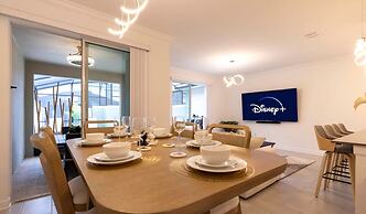 Amazing House Near the Parks