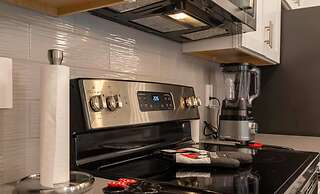 Amazing House Near the Parks