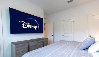 Amazing House Near the Parks