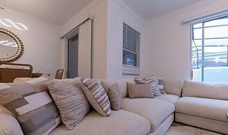 Amazing House Near the Parks