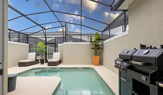 Amazing House Near the Parks