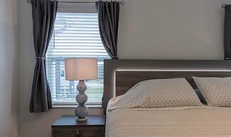 Amazing House Near the Parks