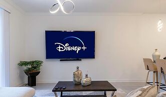 Amazing House Near the Parks